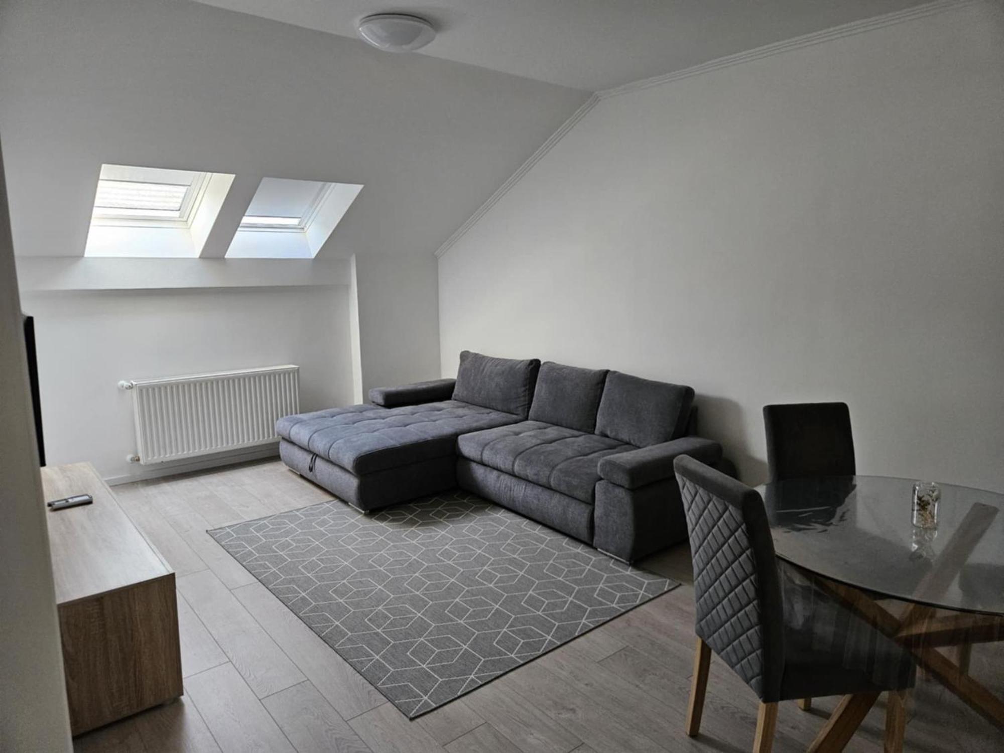 Berzsenyi Apartmanhaz Kaposvar Bagian luar foto